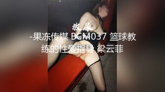 腹肌18厘米直男校草,对镜喷射