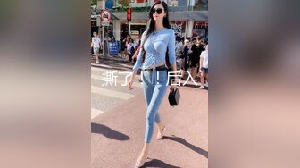 【两个年轻粉嫩的社会渣女】全程露脸被纹身小哥床上玩弄激情上位让小哥从床上草到床下