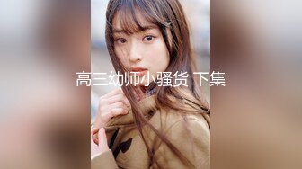 【厕拍精品】游乐场女厕刁钻角度偷拍8位年轻貌美的少妇各种美鲍 (4)