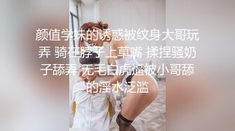 少婦閨蜜姐妹花果體搬家誘惑,收拾衣物打包物品,搬家公司來了要傻眼