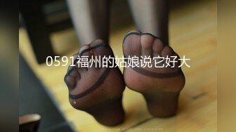 【新速片遞】 心灵小宝贝，露脸人妻少妇全程露脸床上发骚，跟狼友互动撩骚听指挥，慢慢展示揉奶玩逼，特写展示淫水多多